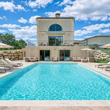 Holiday home Chateau La Poste *