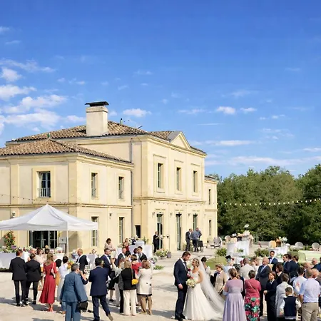Chateau La Poste Petit-Palais-et-Cornemps