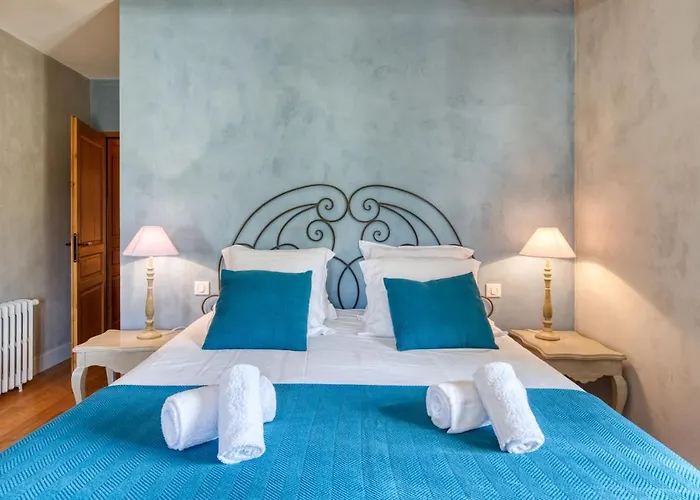 Chateau La Poste بيت للعطل *