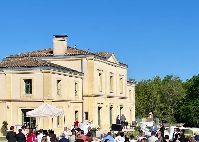 Feriehus Chateau La Poste Petit-Palais-et-Cornemps